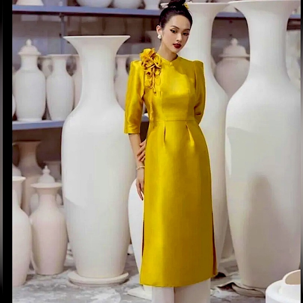 🆕 Stunning Vietnamese Ao Dai Taffeta in Ocre Chiffon cach tan dress size XXL